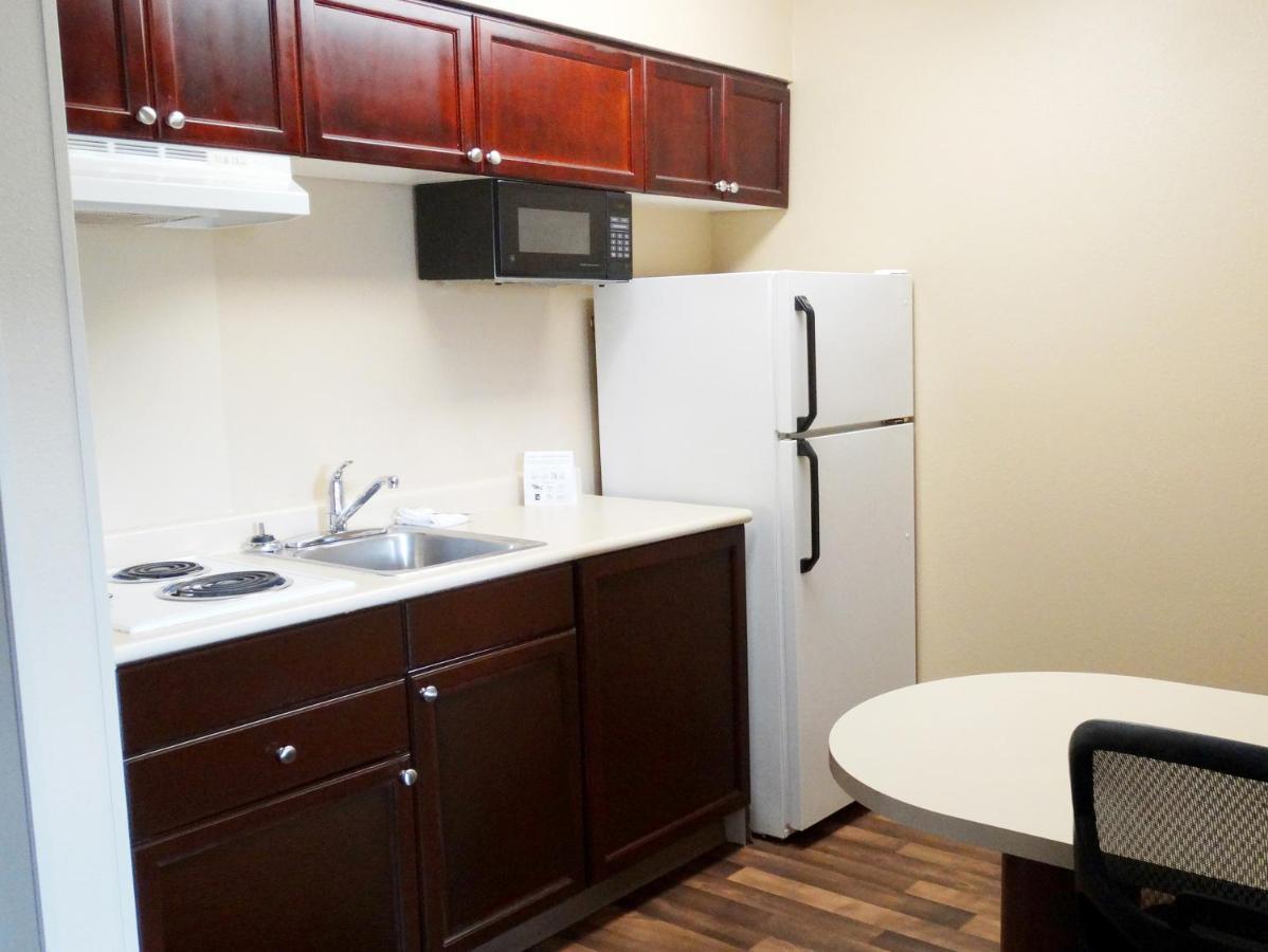 Extended Stay America Suites - Dallas - Vantage Point Dr Экстерьер фото