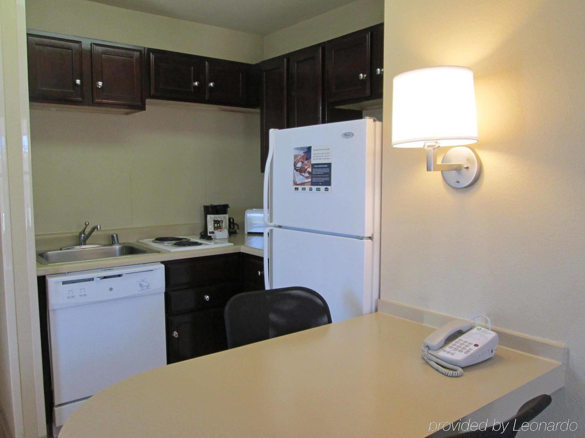 Extended Stay America Suites - Dallas - Vantage Point Dr Экстерьер фото